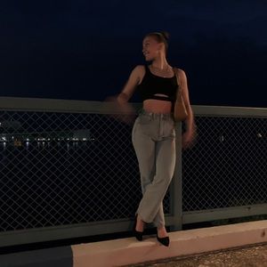 Meet your Posher, Andie